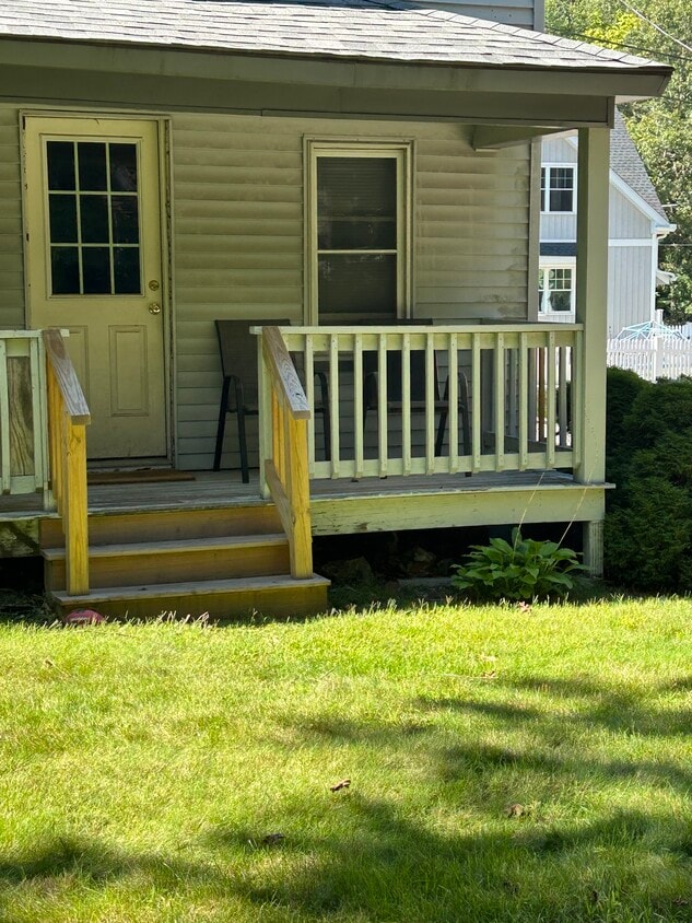 Primary Photo - 13 Percival St