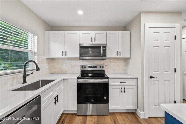 Foto del edificio - 510 Kennwood Ave