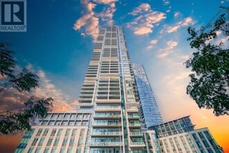 Building Photo - 7890-7890 Jane St