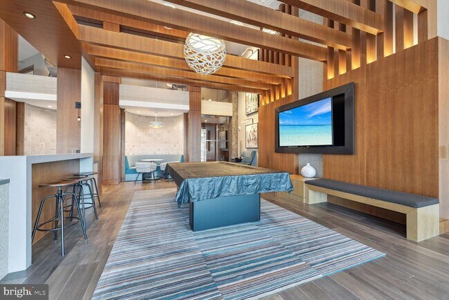 Foto del edificio - 145 Riverhaven Dr