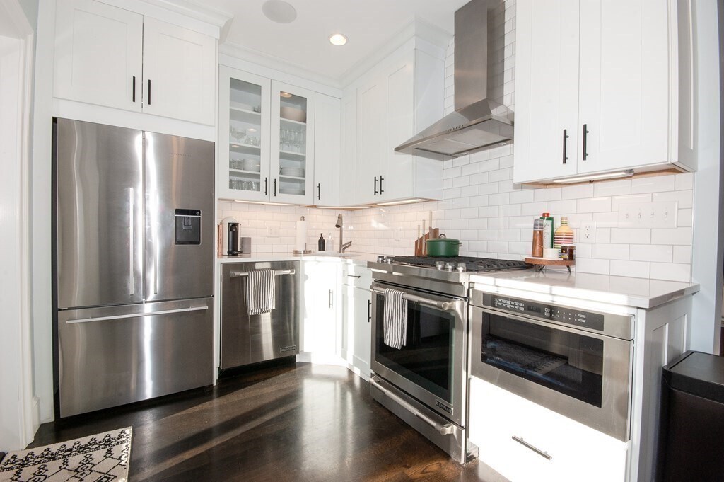 Foto principal - 213 W Fifth St