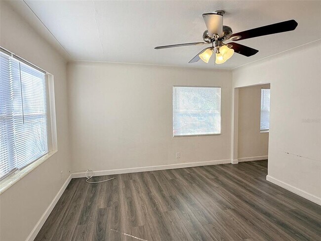 Foto del edificio - 1543 43rd St S