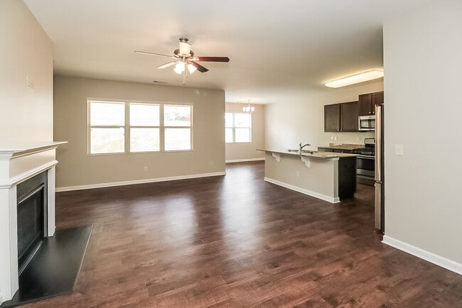 Building Photo - 141 Ivey Meadow Dr