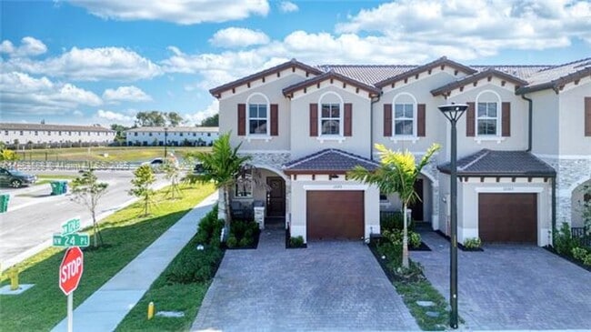 Foto del edificio - 12373 NW 24th Pl