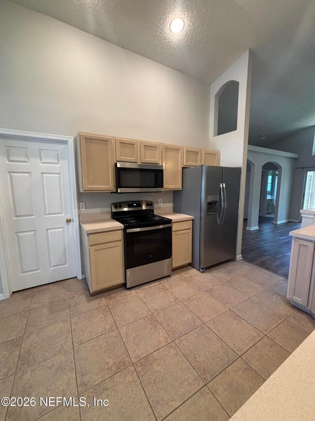 Building Photo - 13758 Sea Hawk St
