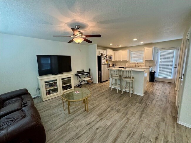 Foto del edificio - 271 S Breakwater Ln