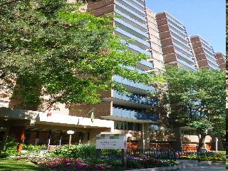 Building Photo - 1275 Elgin Street