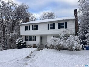 Building Photo - 259 Westchester Rd