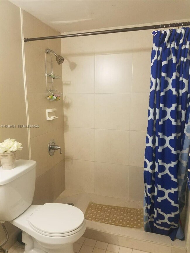 Foto del edificio - 7403 SW 152nd Ave