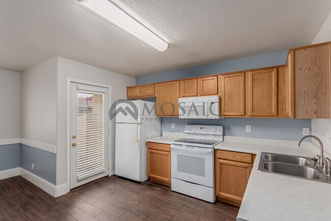 Foto del edificio - 5808 E Brown Rd