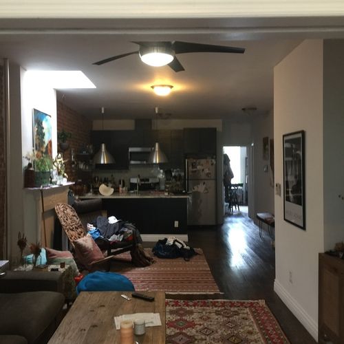 Foto del edificio - 507 Throop Ave