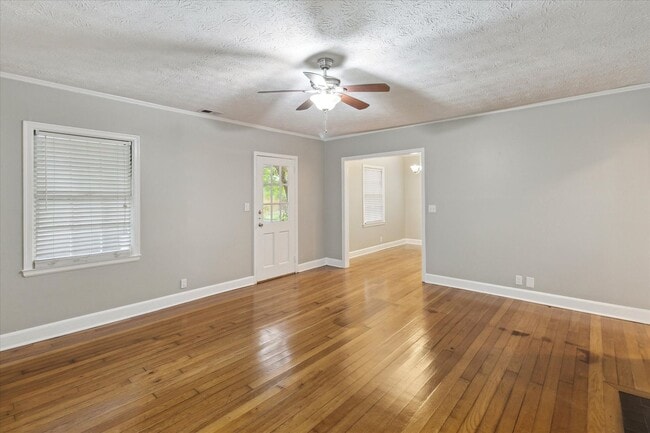Building Photo - Large 2BR/1BA Ardsley Park House For Rent
