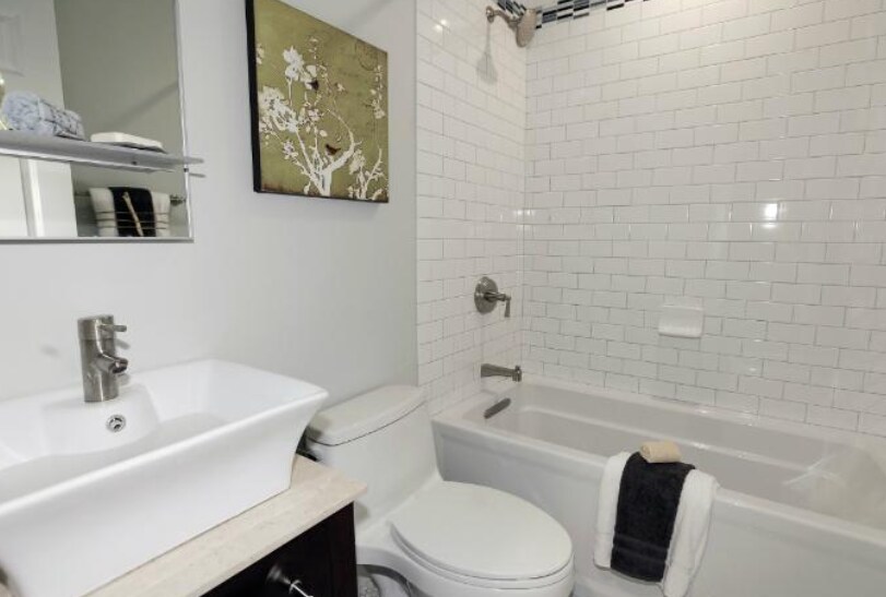 Foto del edificio - 2314 Ashmead Pl NW