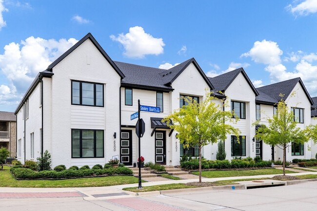 Photo - 4502 Smokey Quartz Ln Townhome