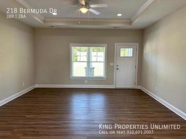 Building Photo - 218 Bermuda Dr