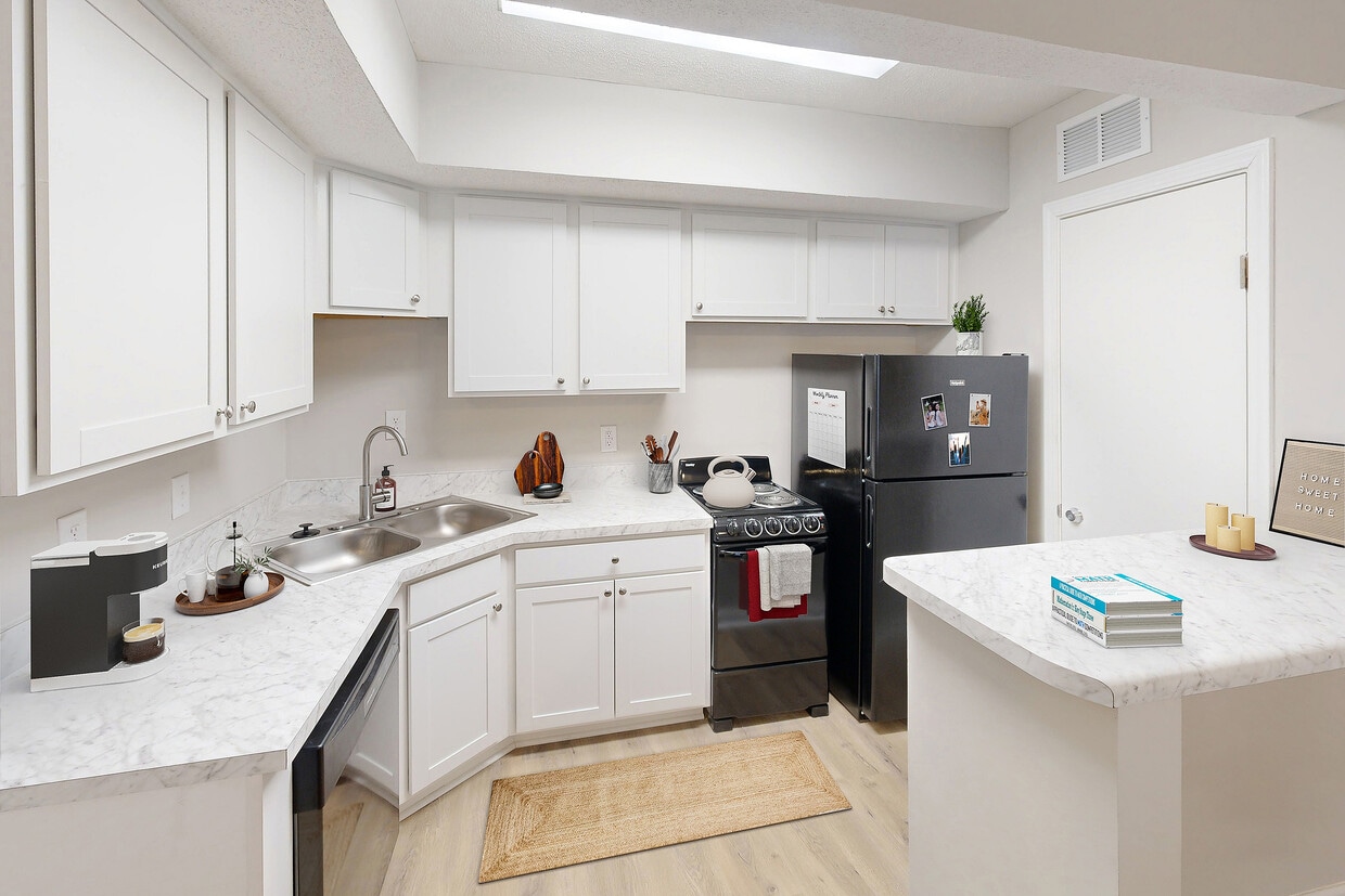 Building Photo - The Social Block