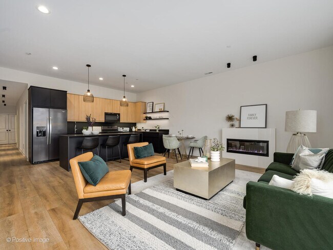 Foto del edificio - 288 Stonington Dr