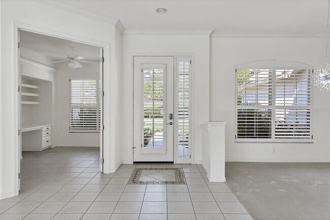 Foto del edificio - 8501 Park Shore Ln
