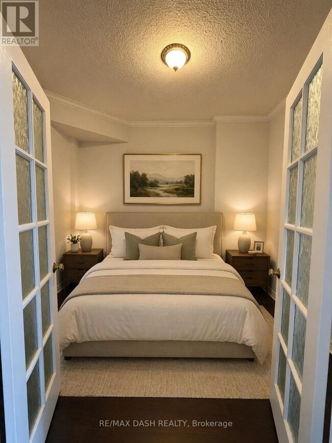 Building Photo - 55 Bloor St E