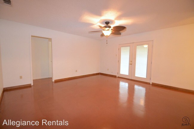 Foto del edificio - 928 Edwards St