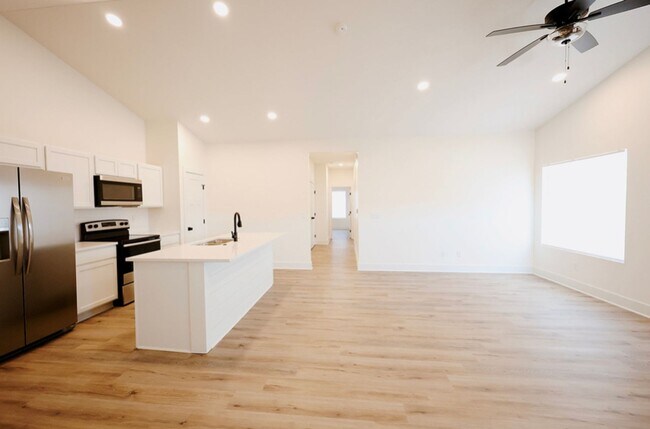 Foto del edificio - 503 Briarbrook Ln