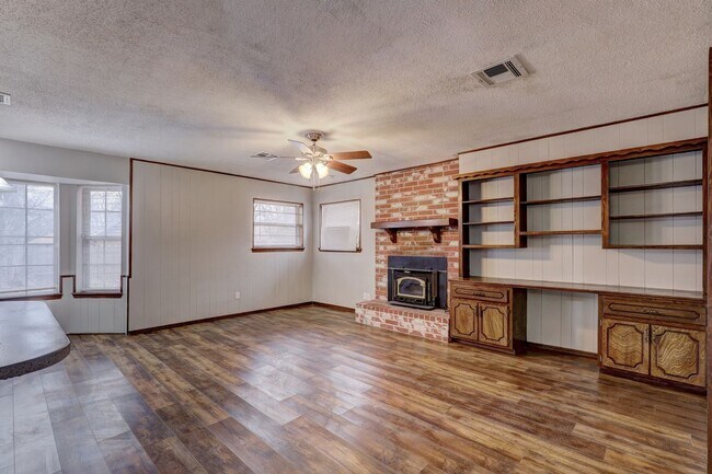 Foto del edificio - Beautiful 3 bed house in Norman
