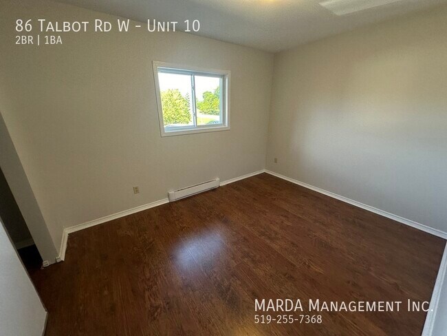 Building Photo - SPACIOUS 2 BED/1BATH APT WHEATLEY! + HYDRO & GAS!