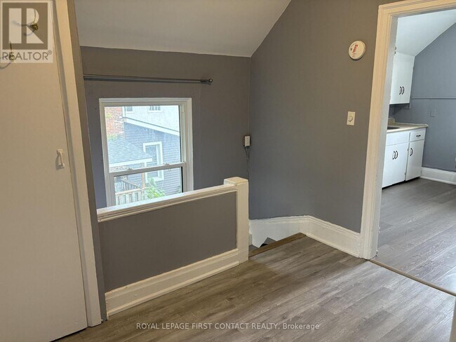 Photo du bâtiment - 149 Mississaga St W