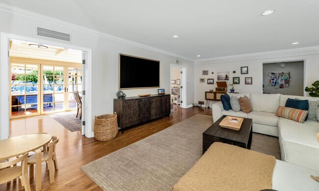 Foto del edificio - 1021 W Encanto Blvd