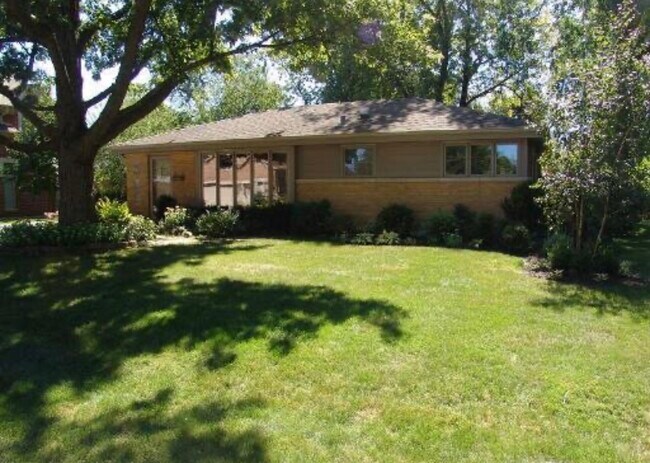 Foto del edificio - 2187 Scott Rd