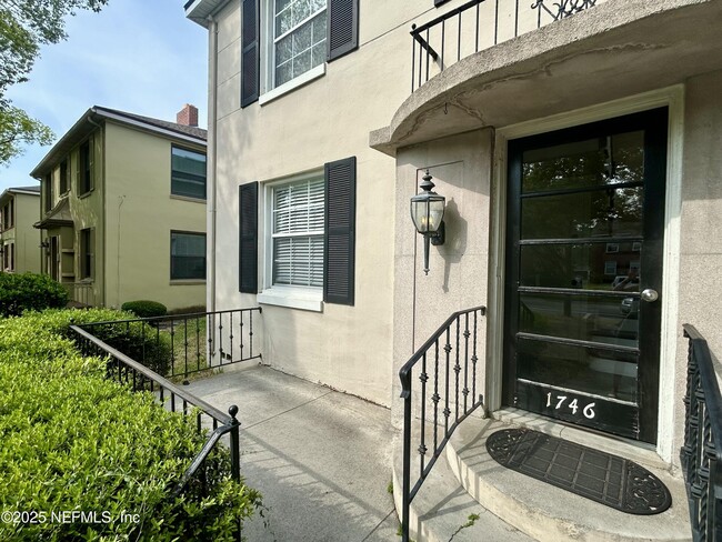 Foto del edificio - 1746 San Marco Blvd