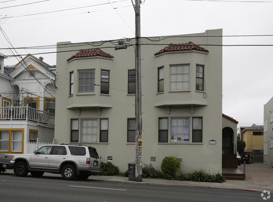 Building Photo - 2034 Ashby Ave