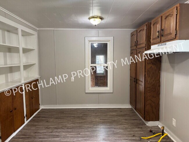 Foto del edificio - 283 E Grand Ave