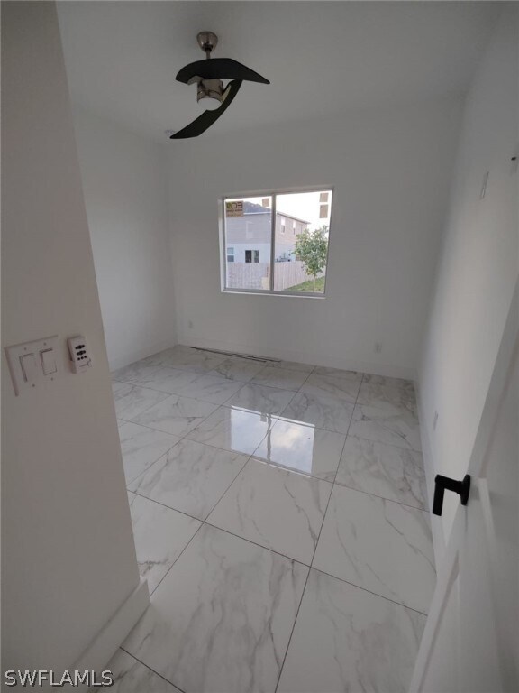 Foto del edificio - 716 NW 37th Ave