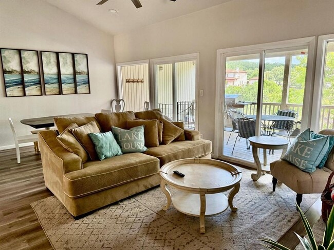 Foto del edificio - 539 Venture Blvd S