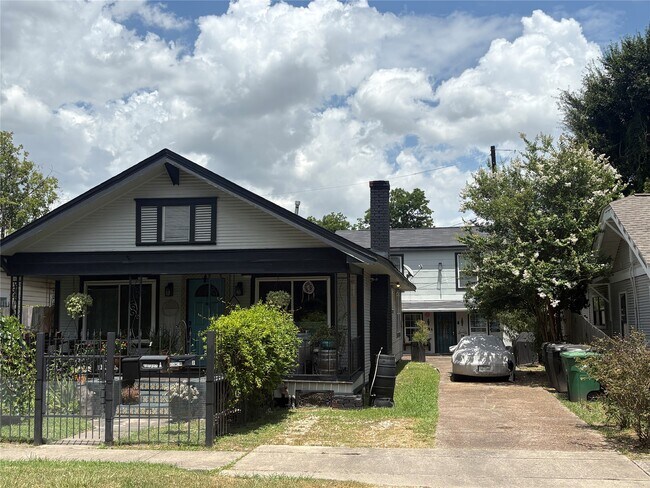 Foto del edificio - 610 Northwood St