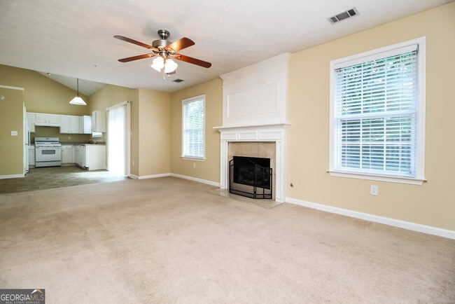 Foto del edificio - 1468 Evanston Ln