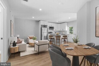 Building Photo - 4630 Umbria St