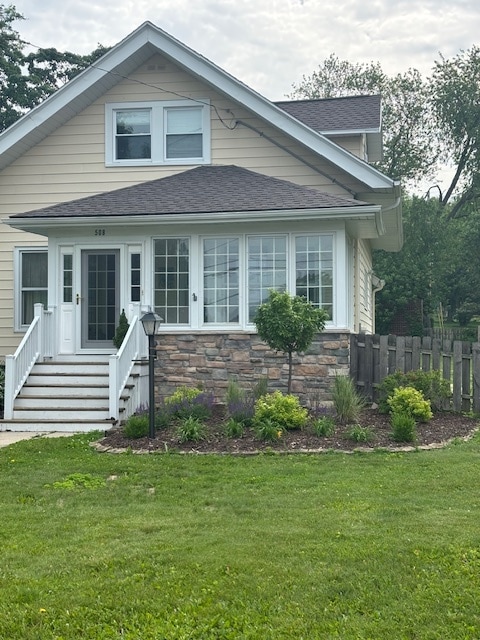Front Porch - 508 Merton Ave