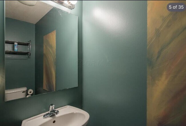 Foto del edificio - 5499 Glenchester Dr