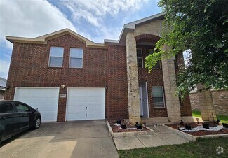 Building Photo - 8417 Star Thistle Dr