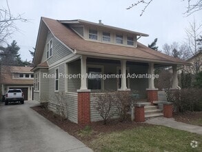Building Photo - 217 Gardenia Ave