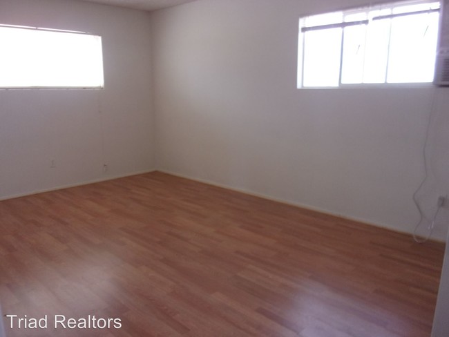 Foto del edificio - 3 br, 1 bath House - 3964 Adobe Rd.