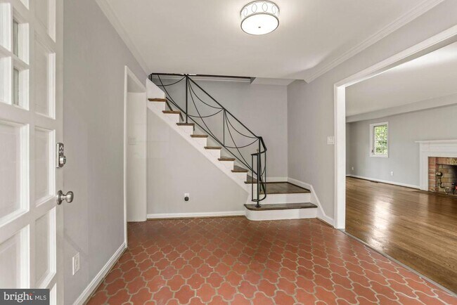 Foto del edificio - 1011 Shipman Ln