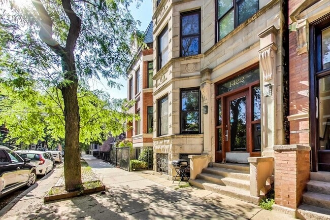 Building Photo - 1422 W Lexington St