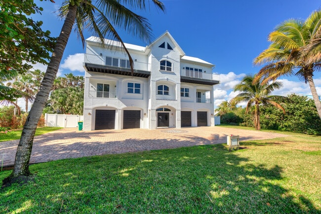 Building Photo - 5064 S Highway A1A