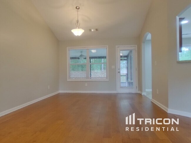 Foto del edificio - 169 Belmont Hills Ct