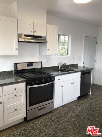 Building Photo - 5761 Alviso Ave