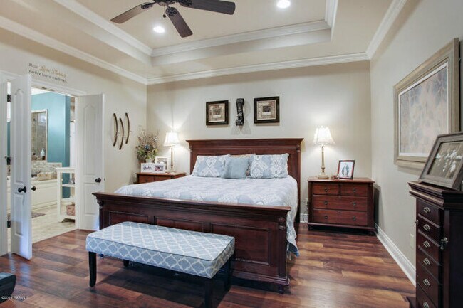Foto del edificio - 118 Maple Grove Ln