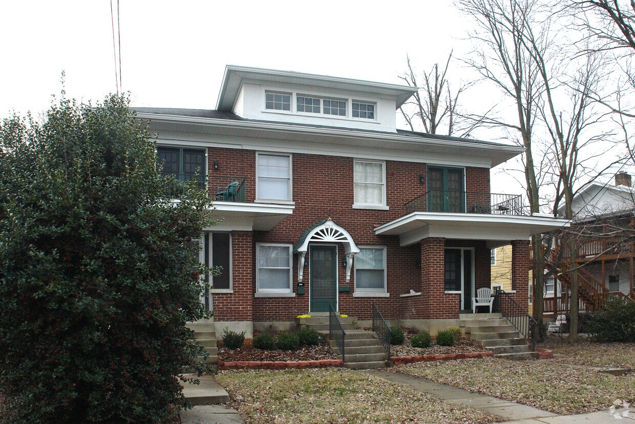 Foto del edificio - 2710-2714 Shippen Ave